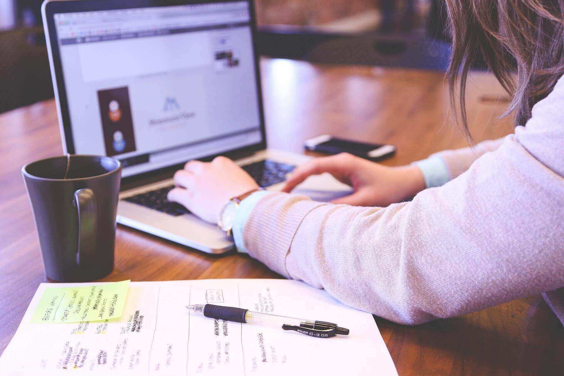10 cursos de tecnologia mais requisitados pelas empresas em 2023